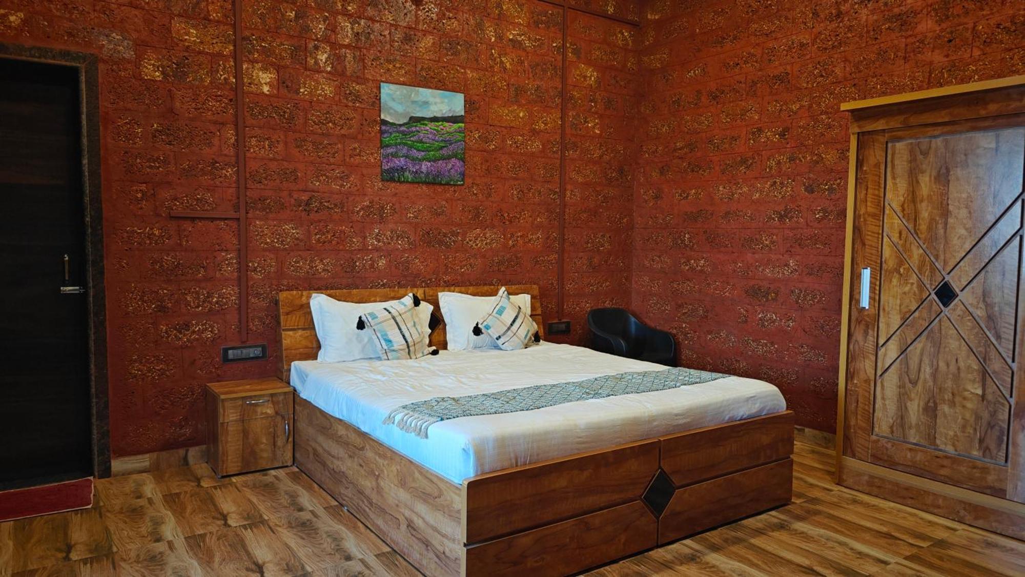Stone Casa By Vgh 4Bhk Villa With Swimming Pool Mahābaleshwar Zewnętrze zdjęcie